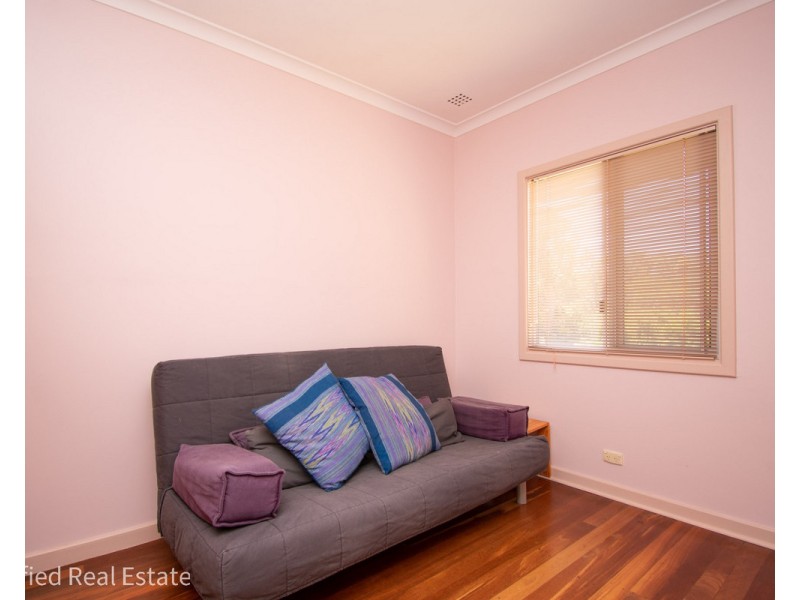 21 Nesbitt Road, Spencer Park WA 6330