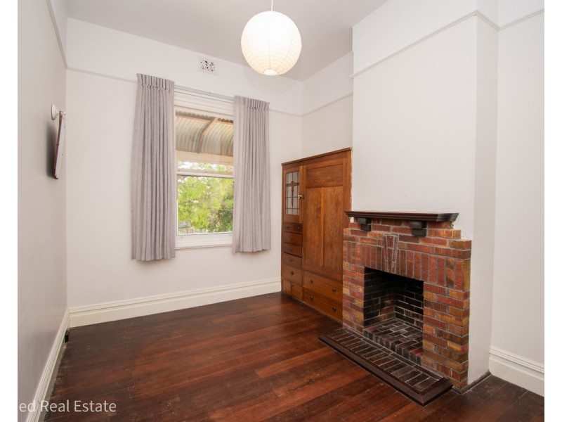 178 Grey Street West, Mount Melville WA 6330