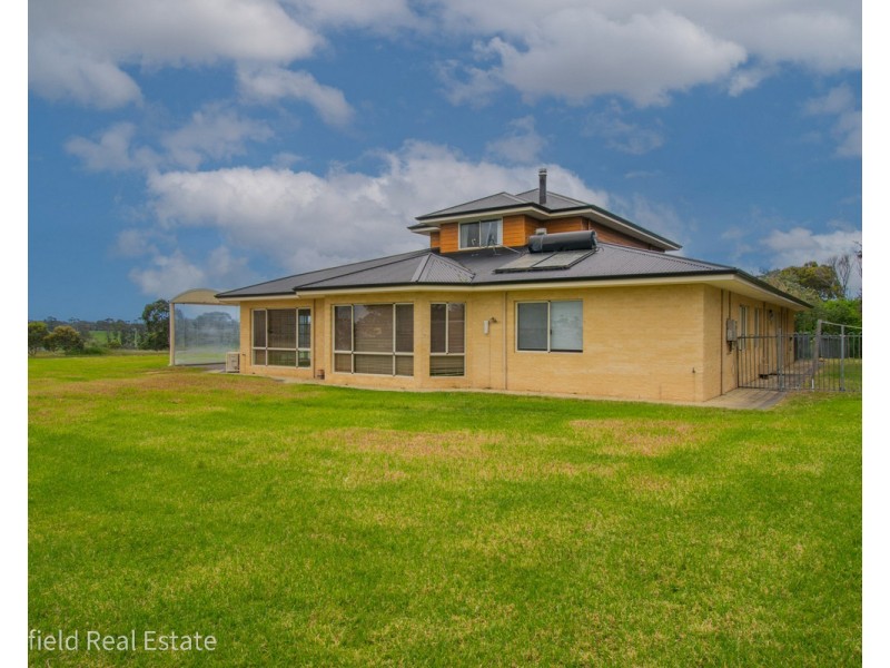 18 Harvey Road, Warrenup WA 6330