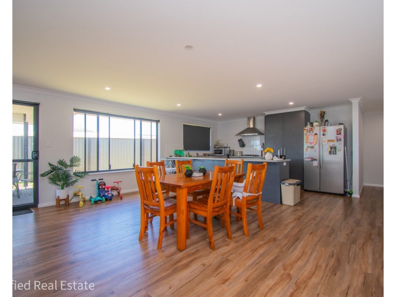 2 Barambah Circuit, Bayonet Head WA 6330