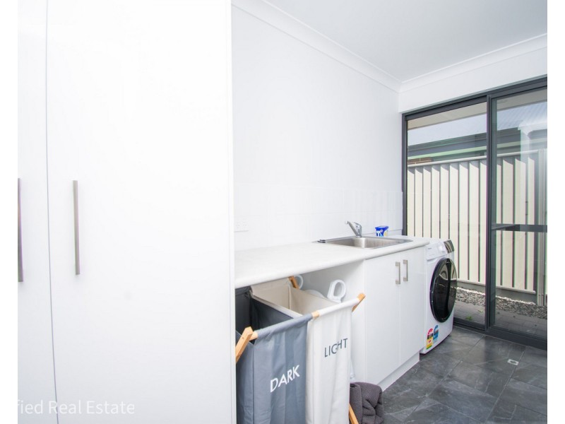 2 Barambah Circuit, Bayonet Head WA 6330