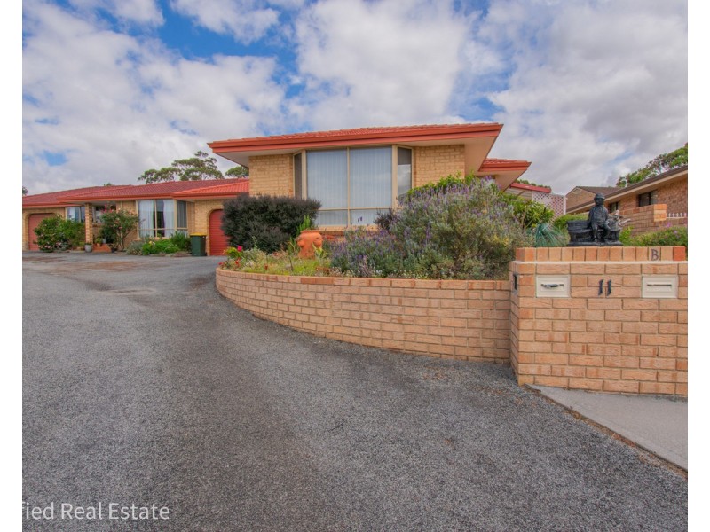 2/11 Norman Place, Spencer Park WA 6330