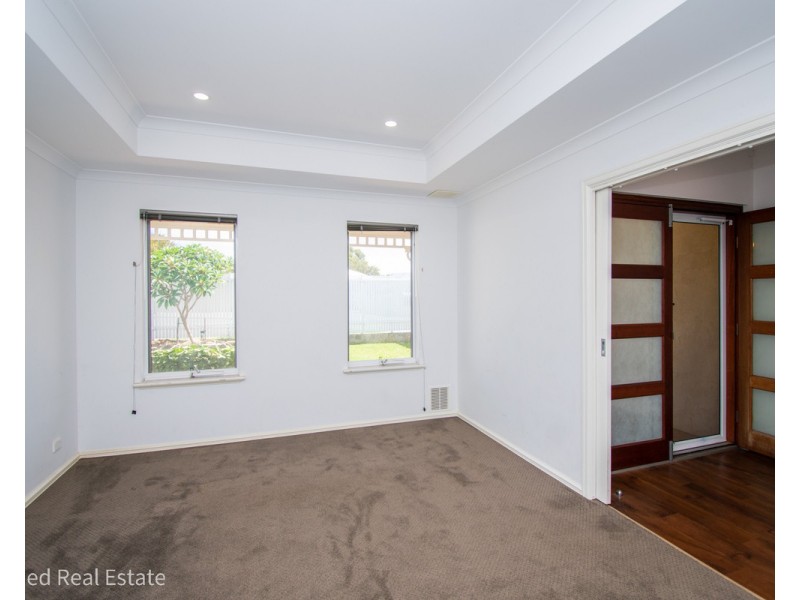 4a Bluff Street, Mira Mar WA 6330