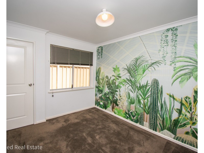 4a Bluff Street, Mira Mar WA 6330