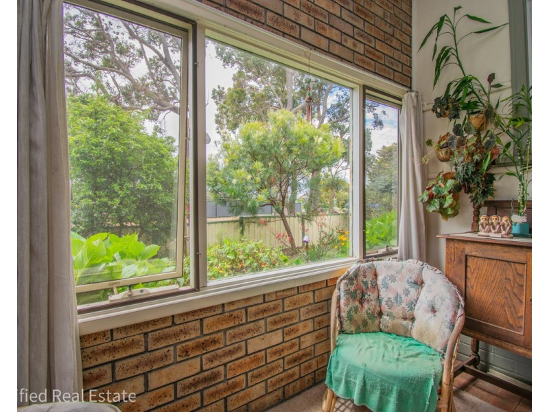 5 Lurline Street, Orana WA 6330