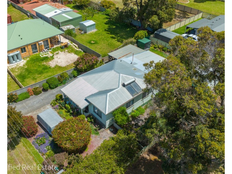 5 Lurline Street, Orana WA 6330