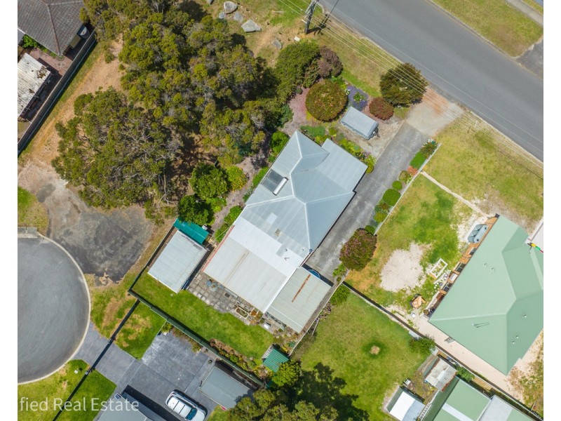 5 Lurline Street, Orana WA 6330