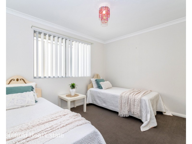 57A Minor Road, Orana WA 6330