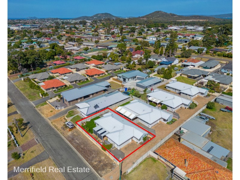 57A Minor Road, Orana WA 6330