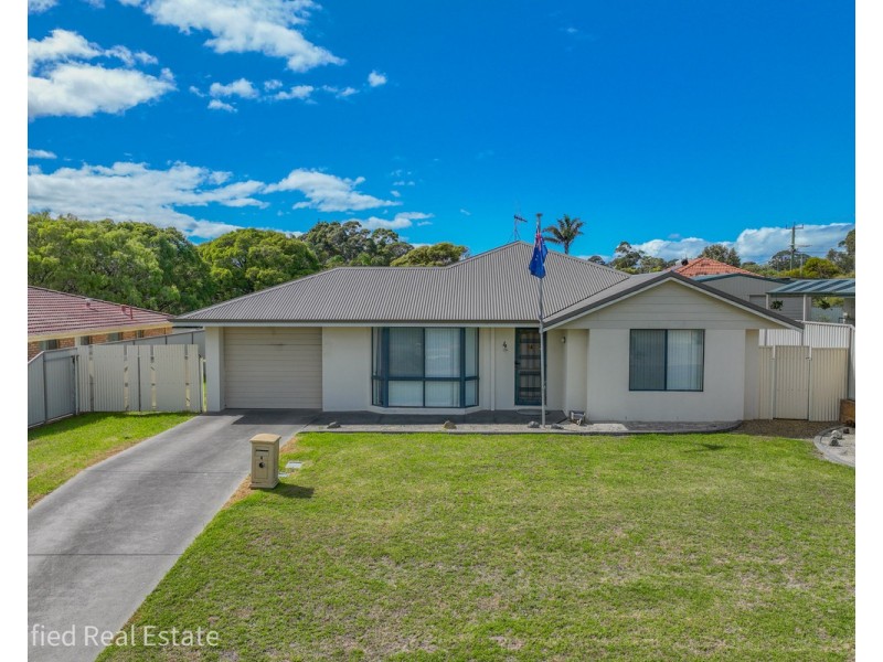 4 Silver Street, Mckail WA 6330