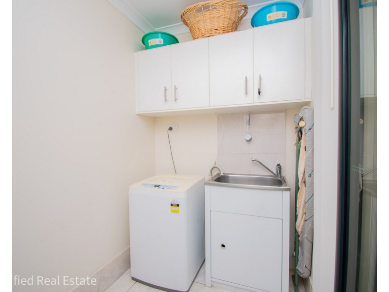 4 Silver Street, Mckail WA 6330