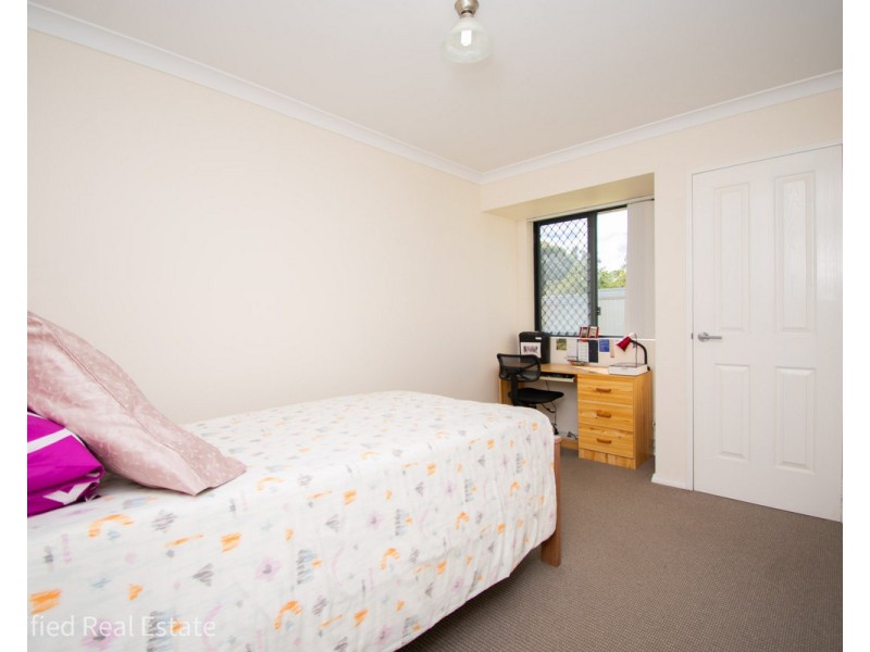 4 Silver Street, Mckail WA 6330