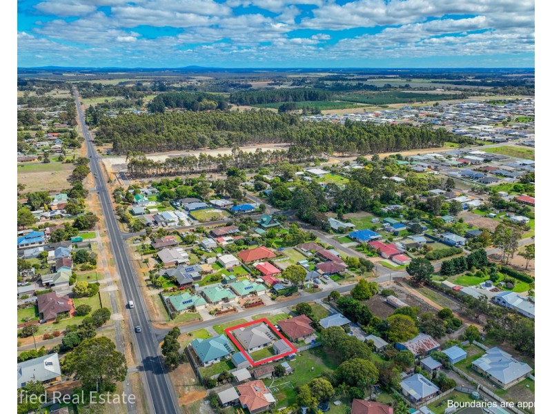 4 Silver Street, Mckail WA 6330