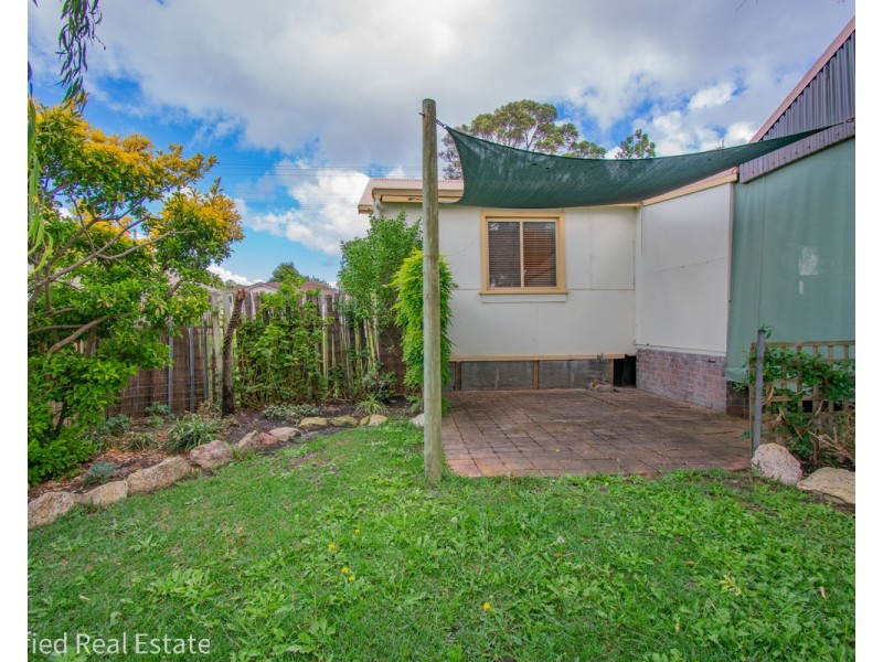46 Minor Road, Orana WA 6330