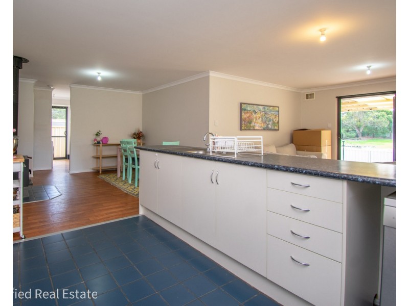 17 Rutherford Street, Lower King WA 6330