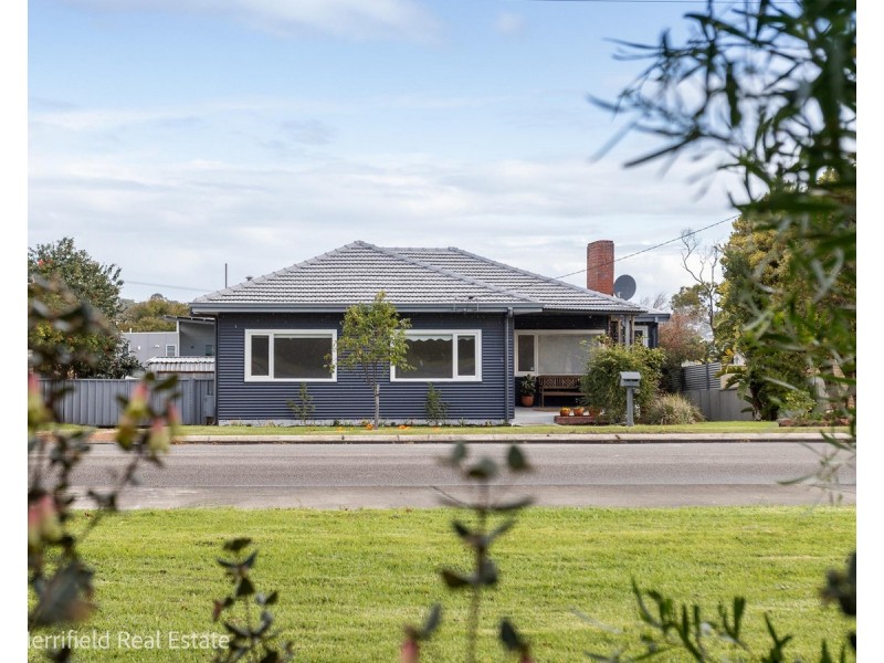 99 Angove Road, Spencer Park WA 6330