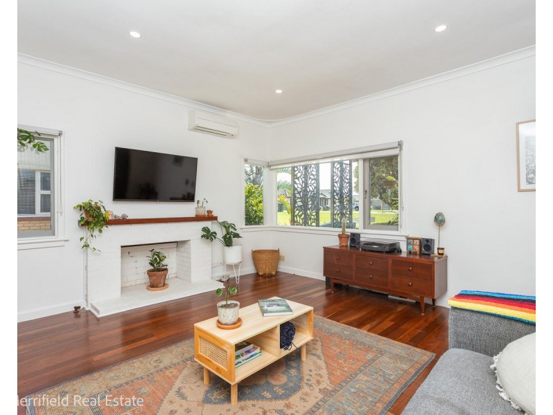 99 Angove Road, Spencer Park WA 6330