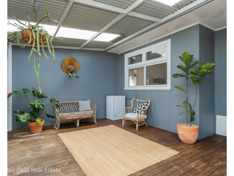 99 Angove Road, Spencer Park WA 6330