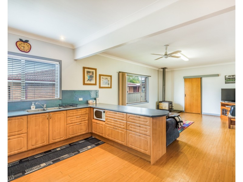 60 North Road, Spencer Park WA 6330