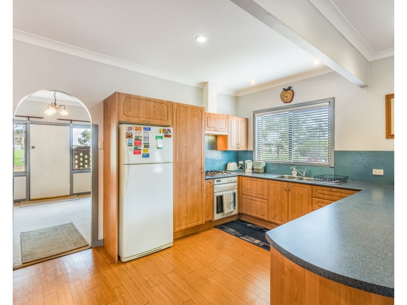 60 North Road, Spencer Park WA 6330