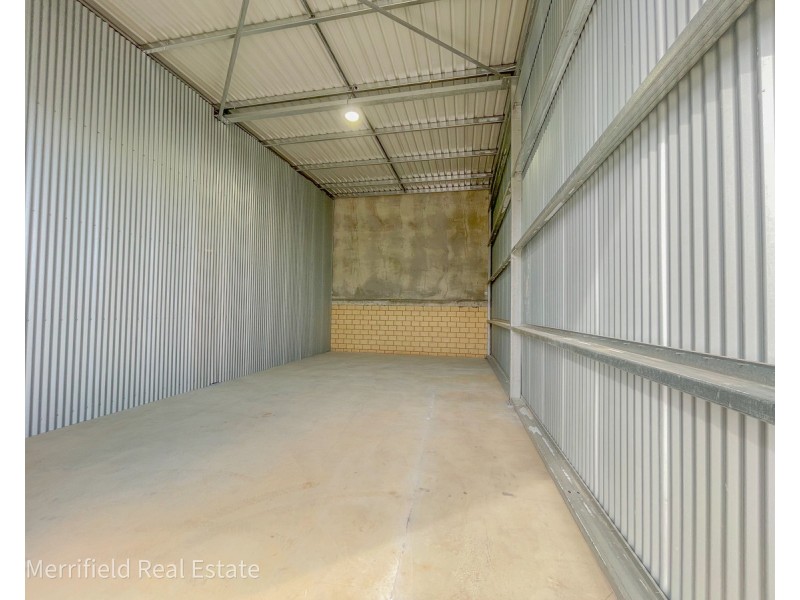 24/370A Albany Highway, Orana WA 6330