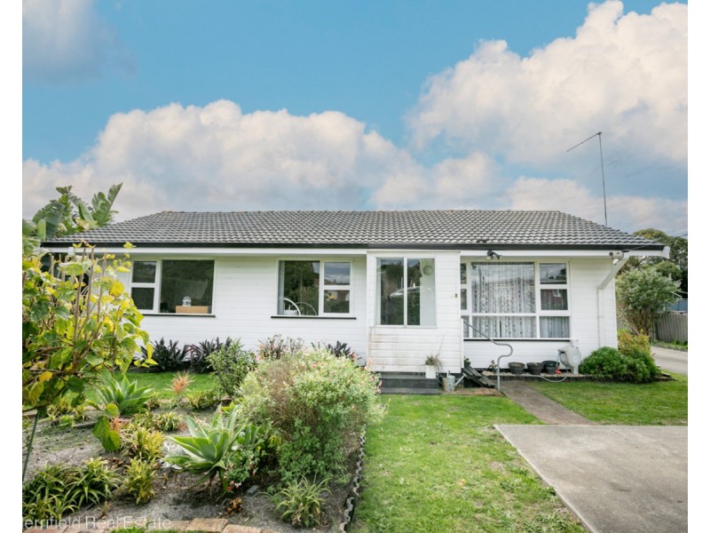 36B Katoomba Street, Orana WA 6330