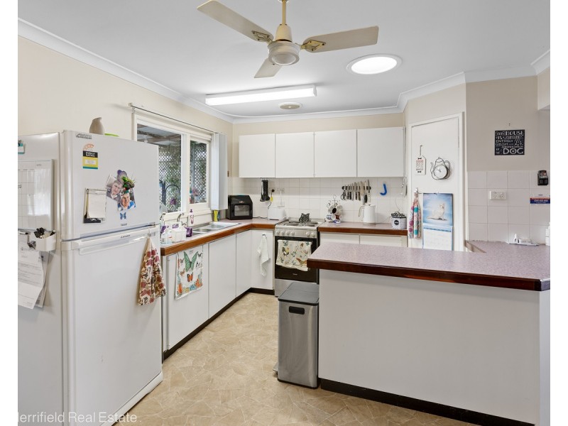 36B Katoomba Street, Orana WA 6330