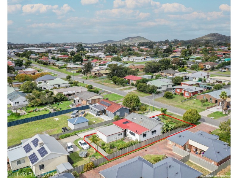 36B Katoomba Street, Orana WA 6330