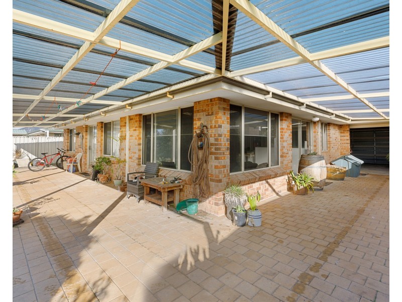 20 Lunar Rise, Mckail WA 6330