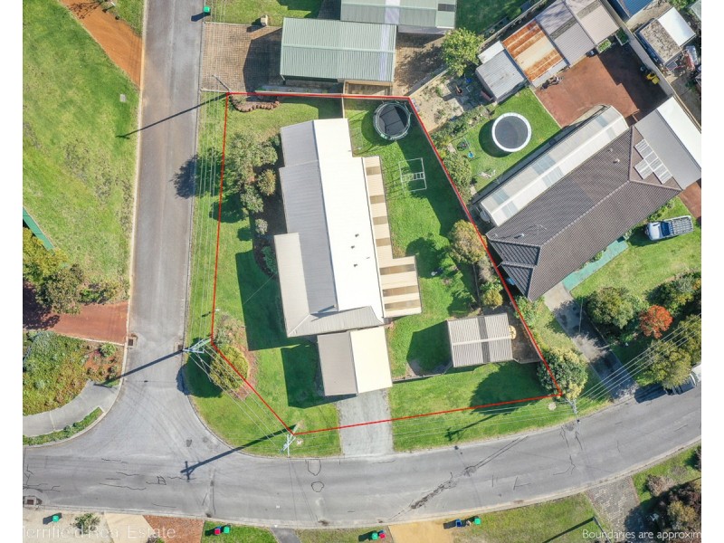 2 Jandoo Court, Bayonet Head WA 6330