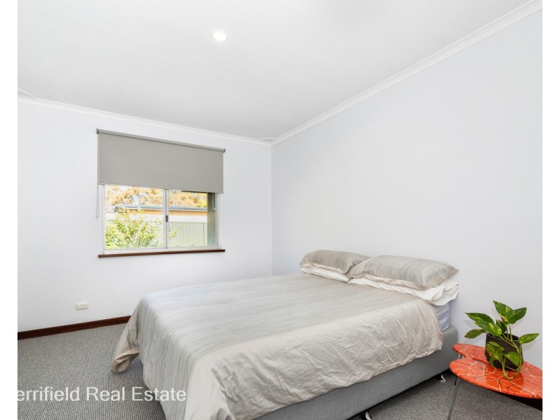 6 Merlin Road, Collingwood Heights WA 6330