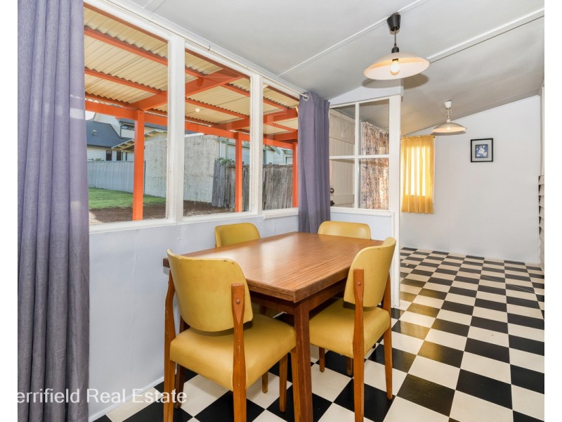 4 Middleton Road, Middleton Beach WA 6330