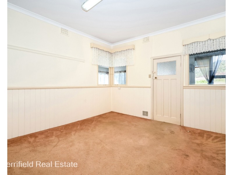 4 Middleton Road, Middleton Beach WA 6330