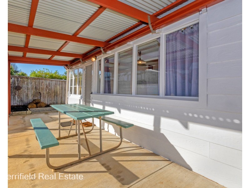 4 Middleton Road, Middleton Beach WA 6330