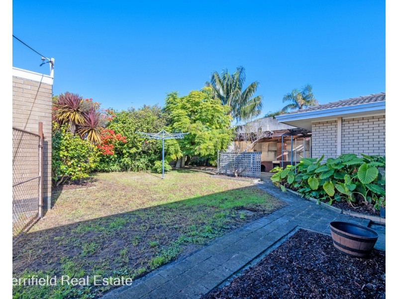 11 McKail Street, Orana WA 6330