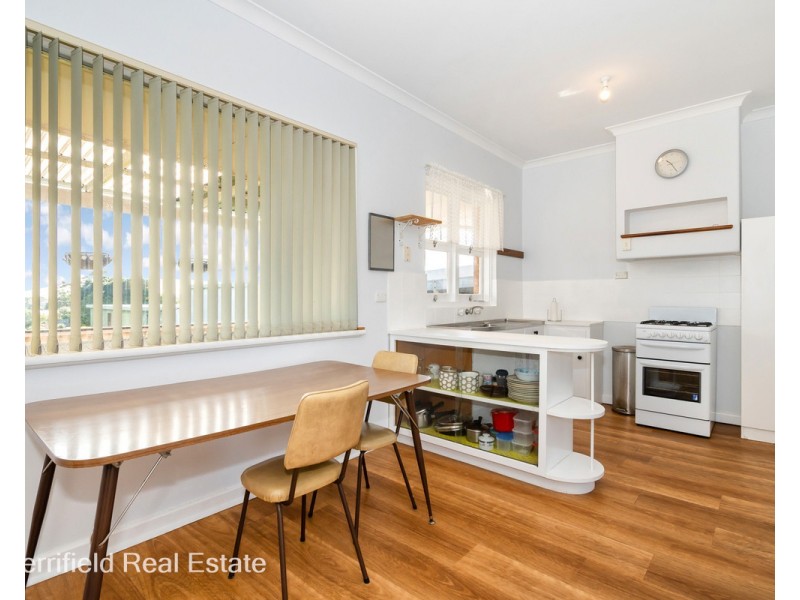 58 Minor Road, Orana WA 6330