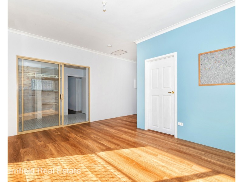 58 Minor Road, Orana WA 6330