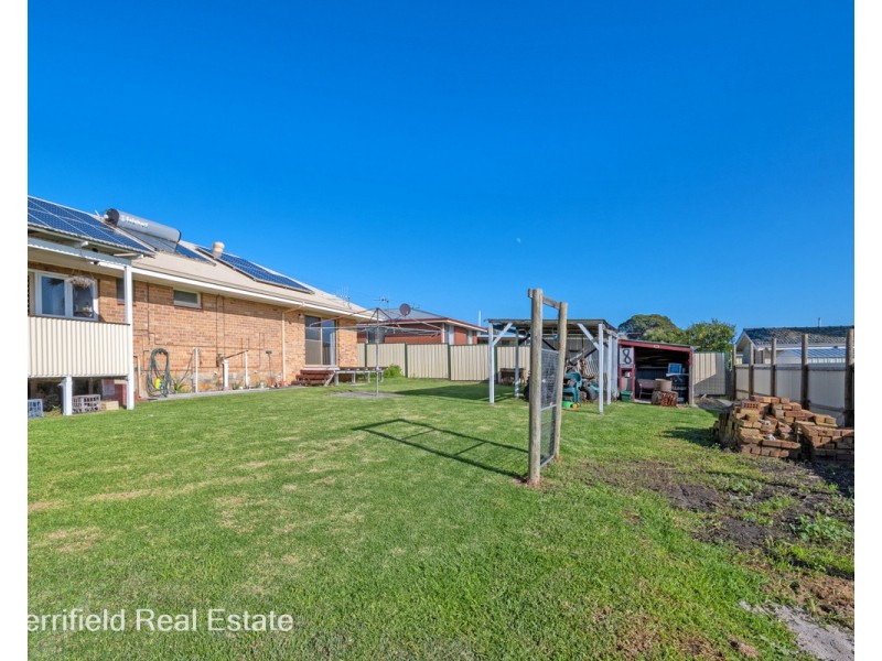 58 Minor Road, Orana WA 6330