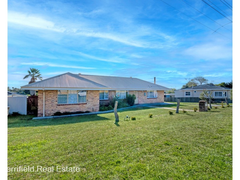 58 Minor Road, Orana WA 6330