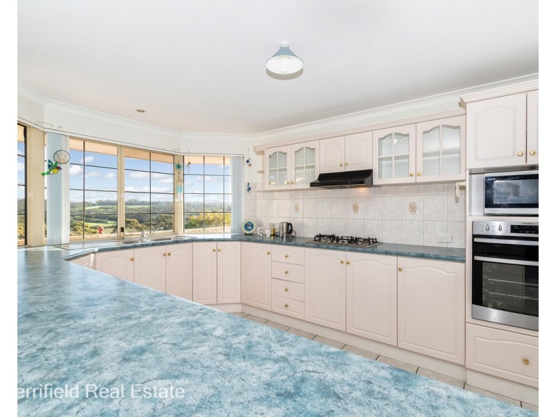 28 Trimmer Road, Spencer Park WA 6330