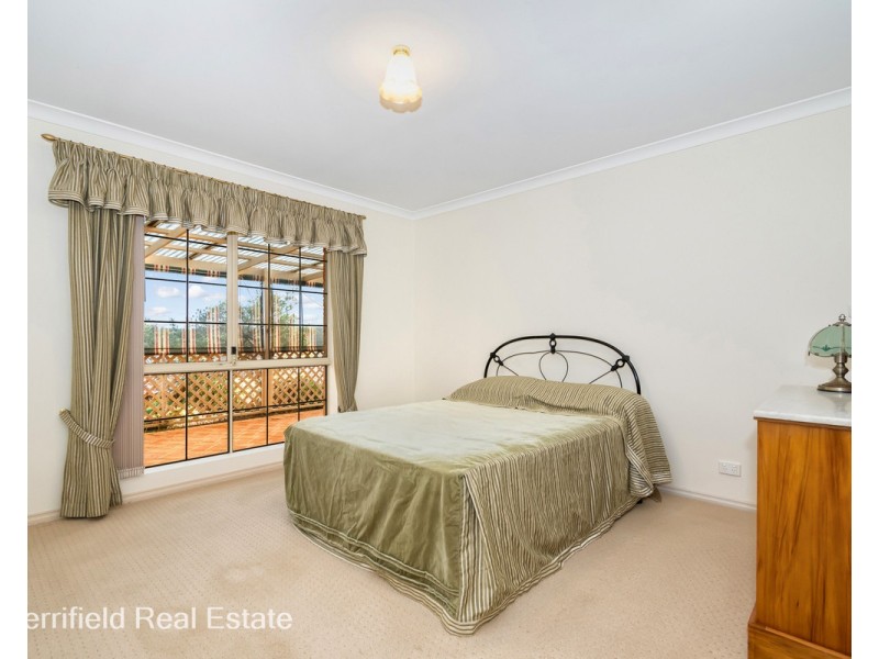 28 Trimmer Road, Spencer Park WA 6330