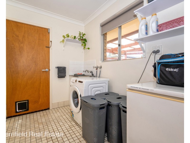 5 Sierra Crescent, Orana WA 6330