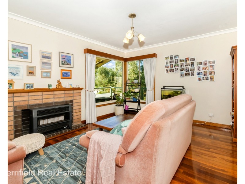 4 Stanley Street, Mount Melville WA 6330