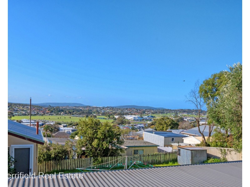 4 Stanley Street, Mount Melville WA 6330