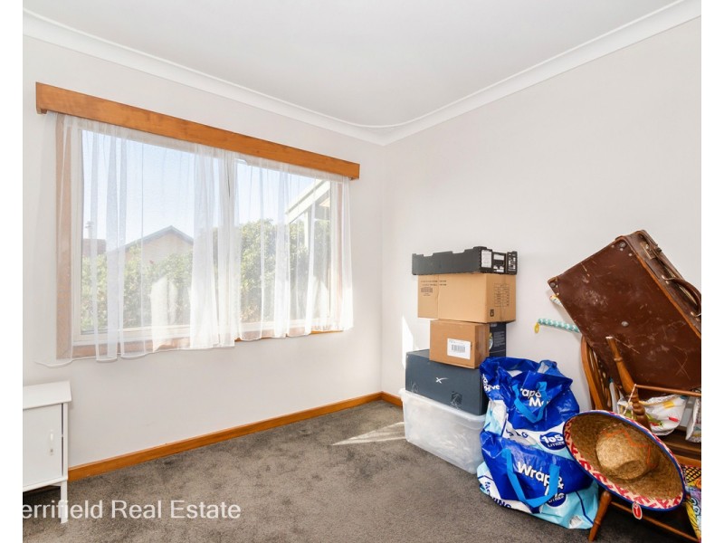 4 Stanley Street, Mount Melville WA 6330