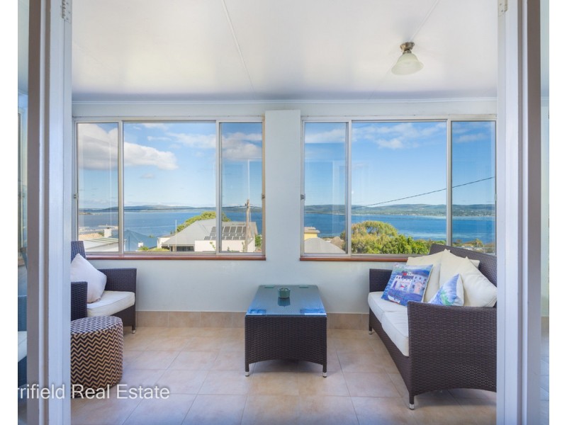 18 Cliff Street, Albany WA 6330