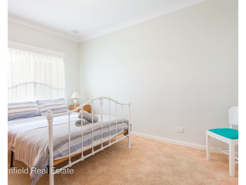 18 Cliff Street, Albany WA 6330