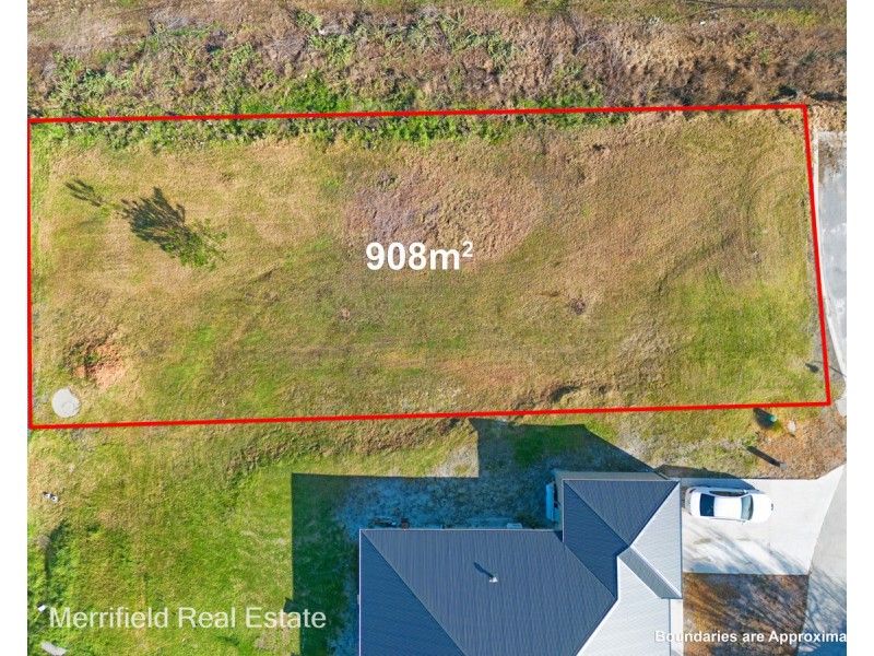 7 Aquarius Road, Mckail WA 6330