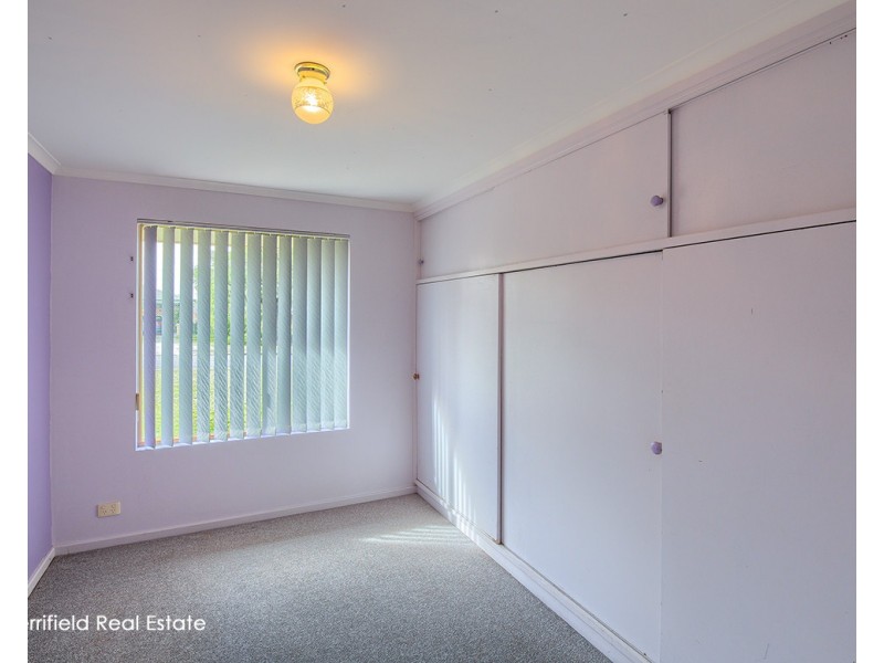 7 Lorenzo Way, Orana WA 6330