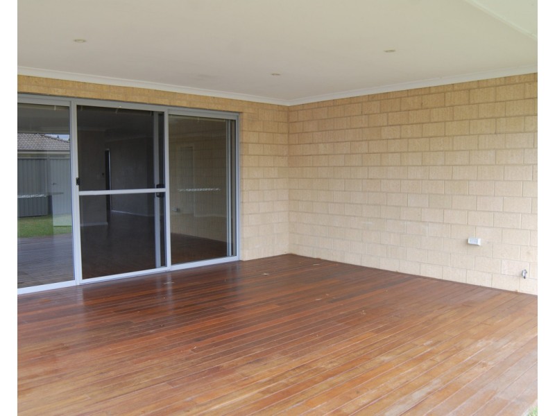 32 Waters Road, Bayonet Head WA 6330